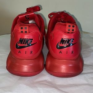 MIKE MAX 200 MEN SIZE 13 RED GOOD CONDITION